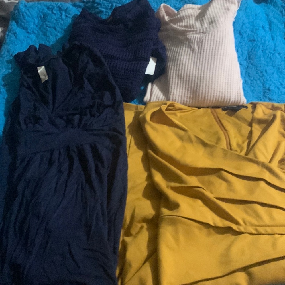Medium bundle.  2 oversized sweaters blush-navy. Navy maxi long  👗 mustard 👗